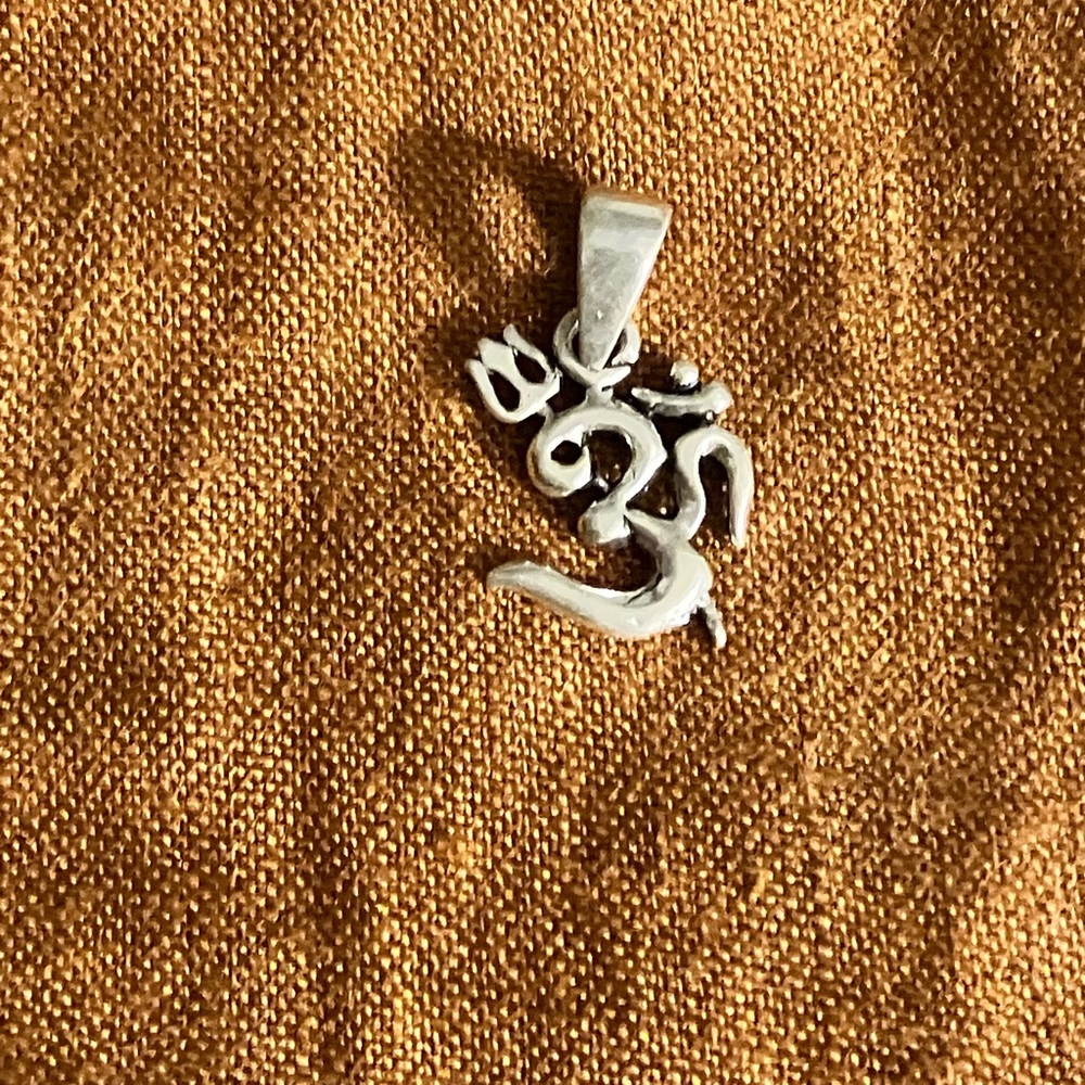 Silver Om Pendant